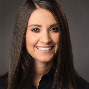 Meet your Posher, Ariana